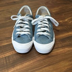 Women’s Denim Keds
